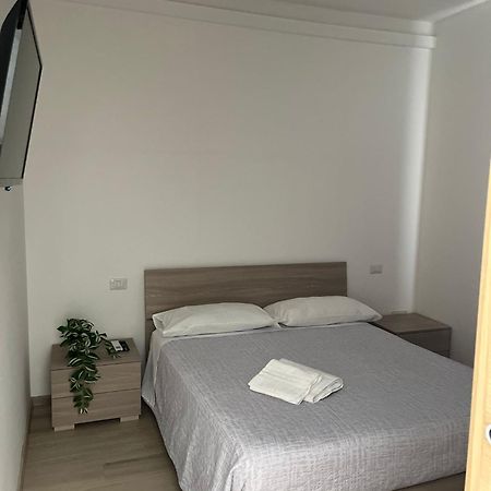 Villa Milano Apt. N. 5 Esterno foto